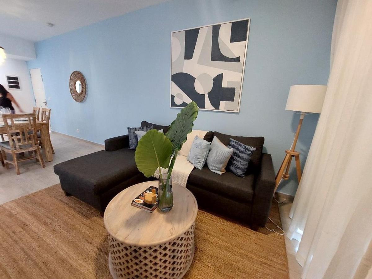 Beach-style 2br Across From Hard Rock Apartamento *