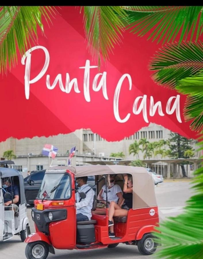 Cozy 2 Bedroom 7 Minutes Walk To Beach. Apartamento