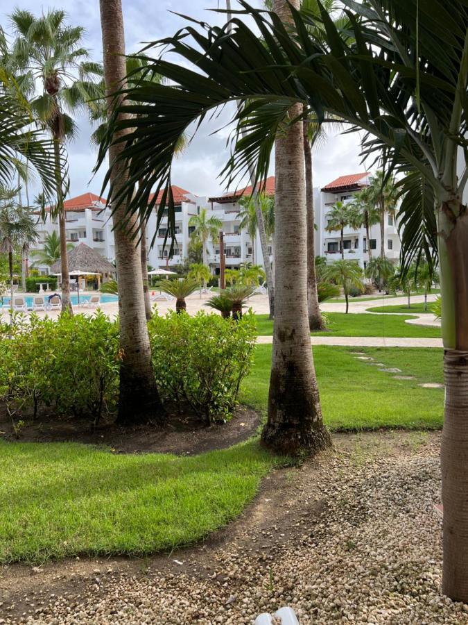 Fully Renovated Beachfront 1br In The Gated Stanza Mare Community With A Private Beach, Pool, Onsite Restaurant And Modern Amenities Such As Refrigerator, Dishwasher, Filtered Water, Microwave, Bbq, Washer Dryer, Bamboo Linens, Free Wi-fi * Punta Cana