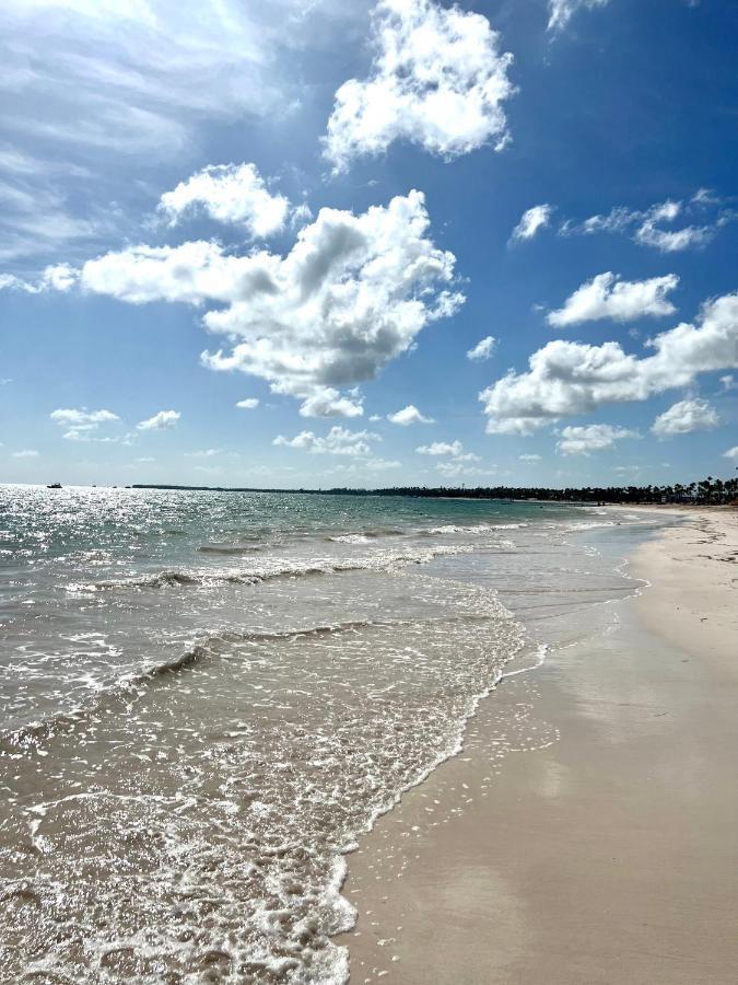 Apartamento Fully Renovated Beachfront 1br In The Gated Stanza Mare Community With A Private Beach, Pool, Onsite Restaurant And Modern Amenities Such As Refrigerator, Dishwasher, Filtered Water, Microwave, Bbq, Washer Dryer, Bamboo Linens, Free Wi-fi Punta Cana