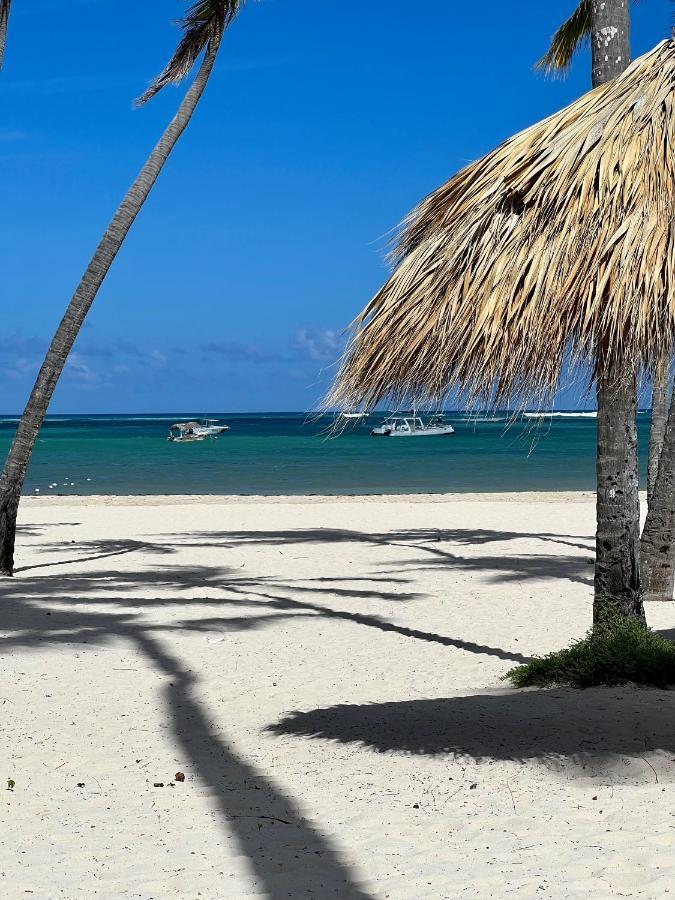 Fully Renovated Beachfront 1br In The Gated Stanza Mare Community With A Private Beach, Pool, Onsite Restaurant And Modern Amenities Such As Refrigerator, Dishwasher, Filtered Water, Microwave, Bbq, Washer Dryer, Bamboo Linens, Free Wi-fi * Punta Cana