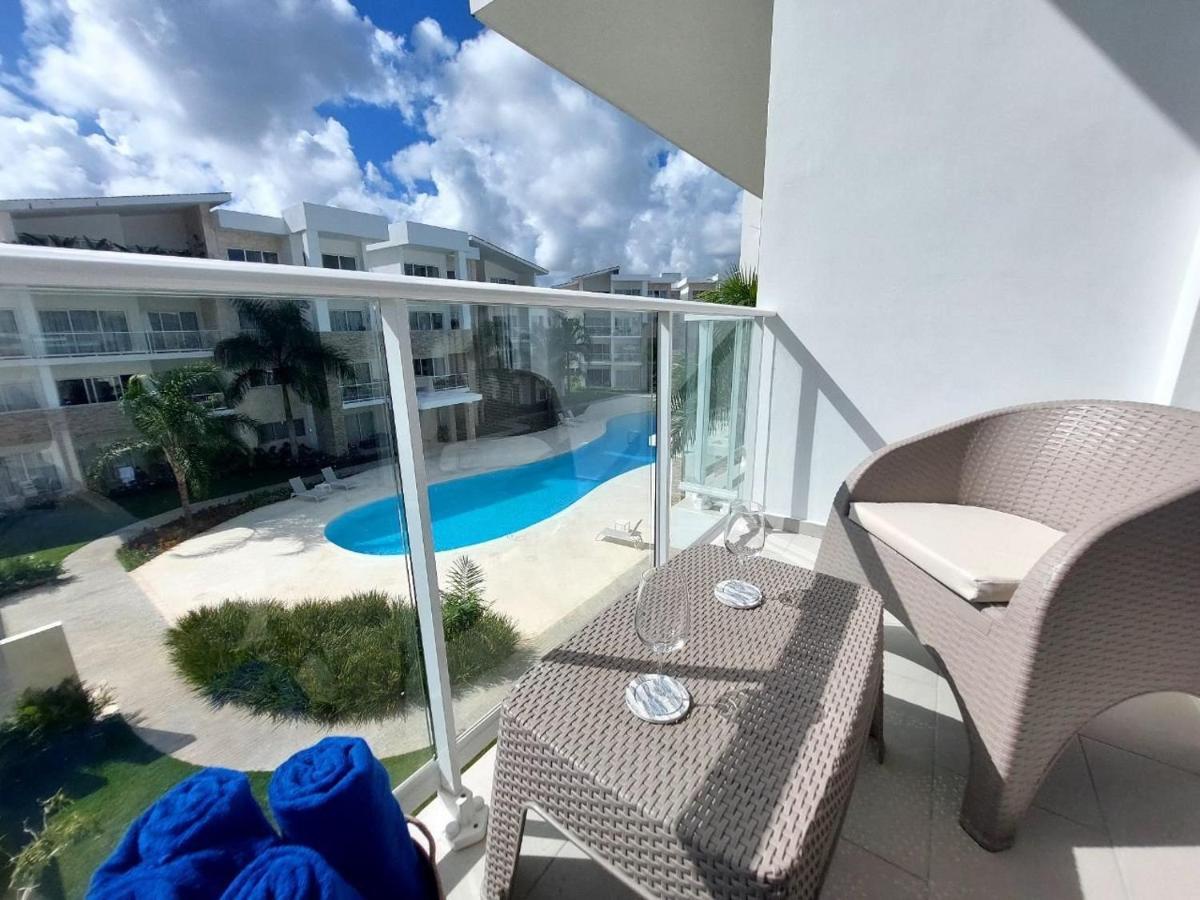Seaside Luxury 1bdr Paseo Playa Coral D-306 Apartamento