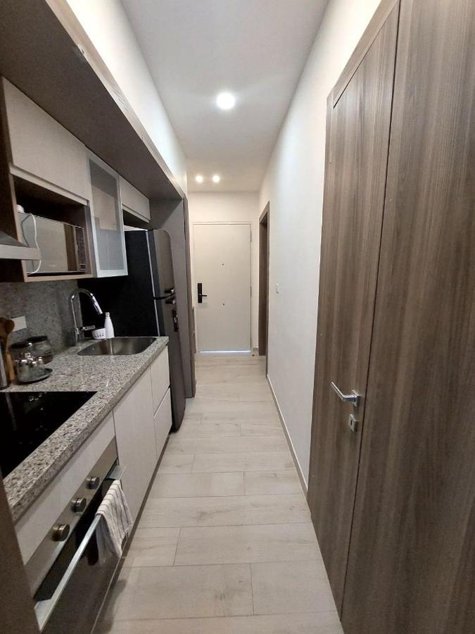Seaside Luxury 1bdr Paseo Playa Coral D-306