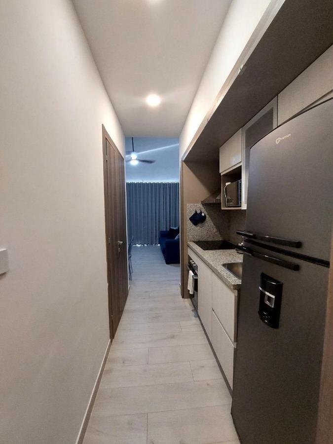 Seaside Luxury 1bdr Paseo Playa Coral D-306 Apartamento