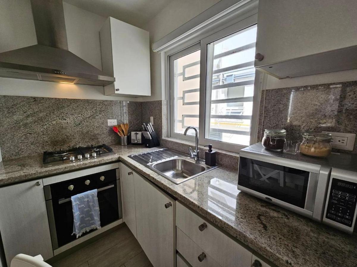 Awesome Location 1bdr In The Heart Of Corales Apartamento