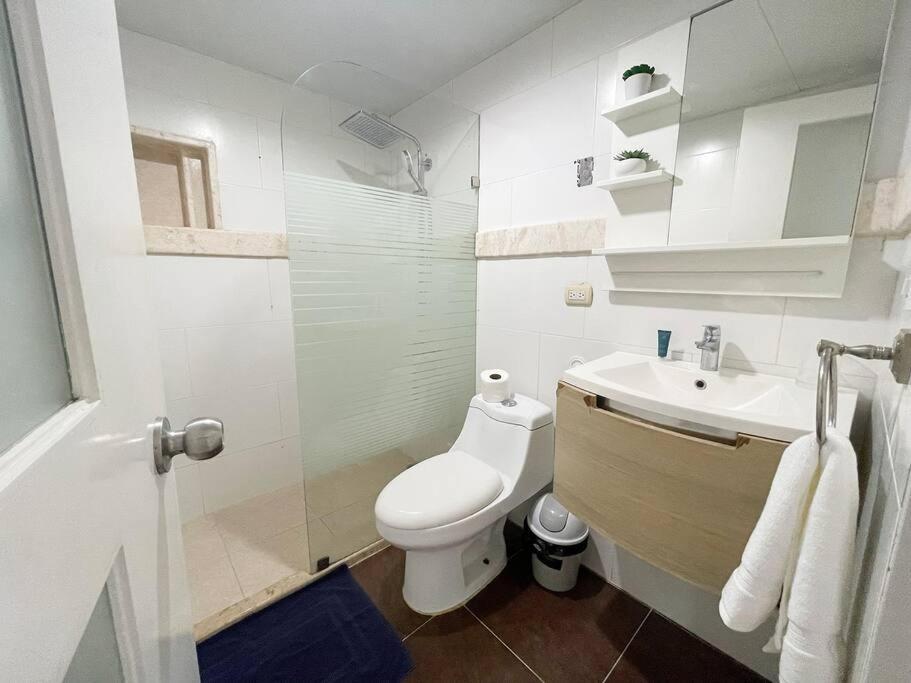 Charming 2 Bedroom With Pool Apartamento *