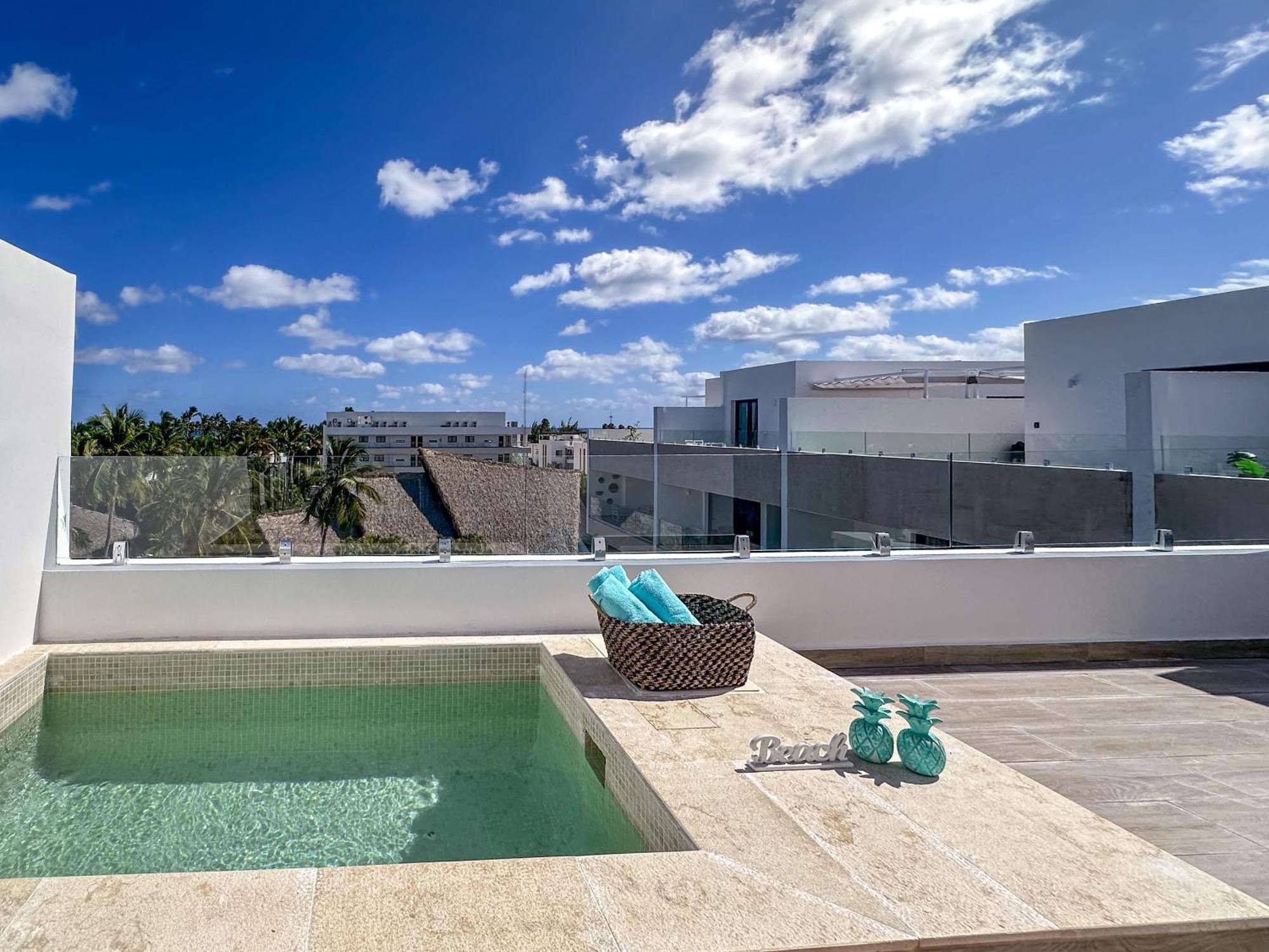 Fantastic New Penthouse W Rooftop Picuzzi * Punta Cana