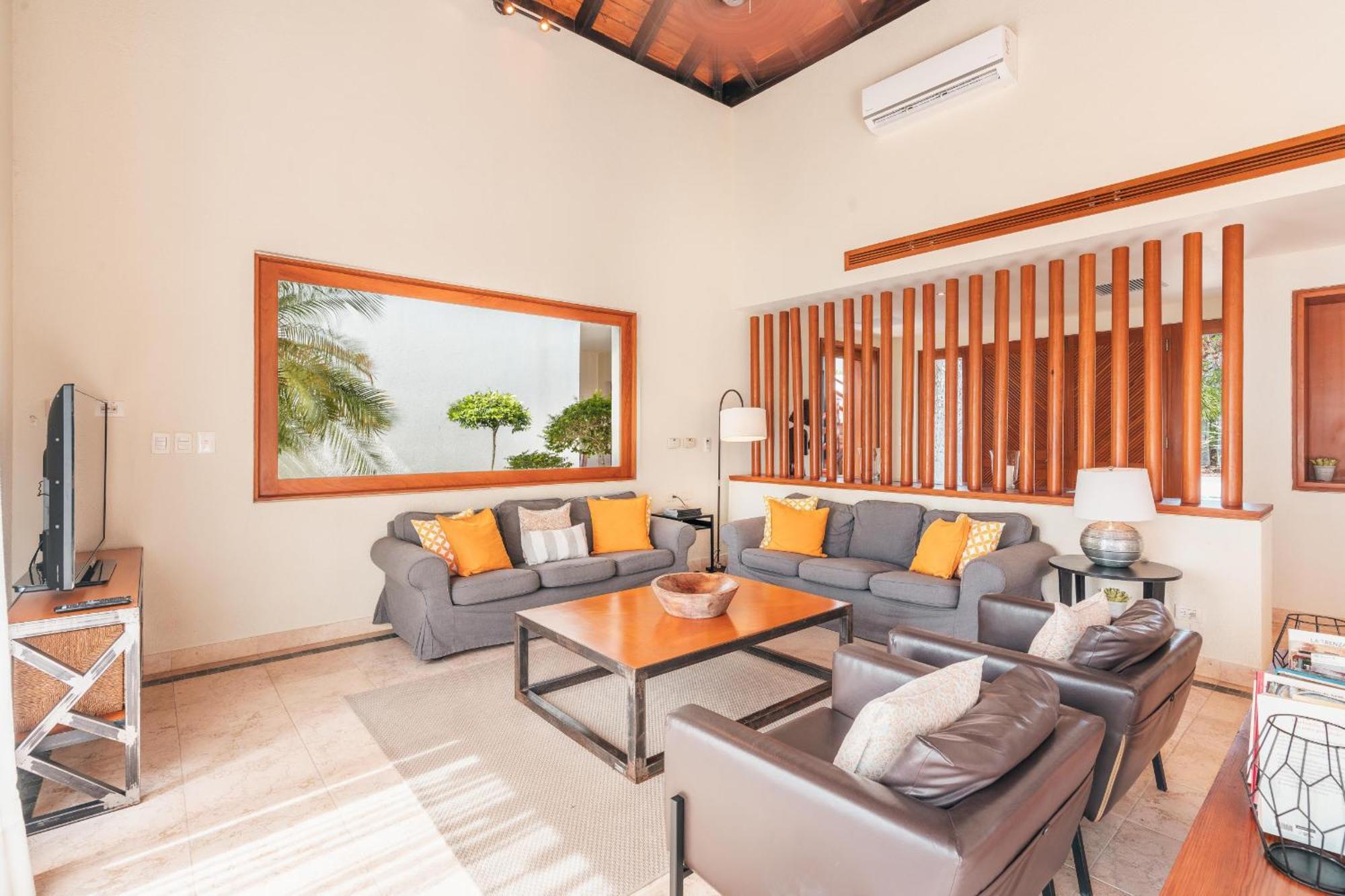 Amazing 5br W Pool At Village A Punta Cana
