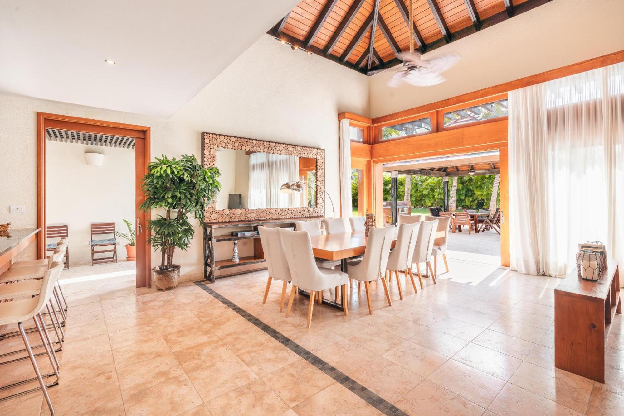 Amazing 5br W Pool At Village A Punta Cana