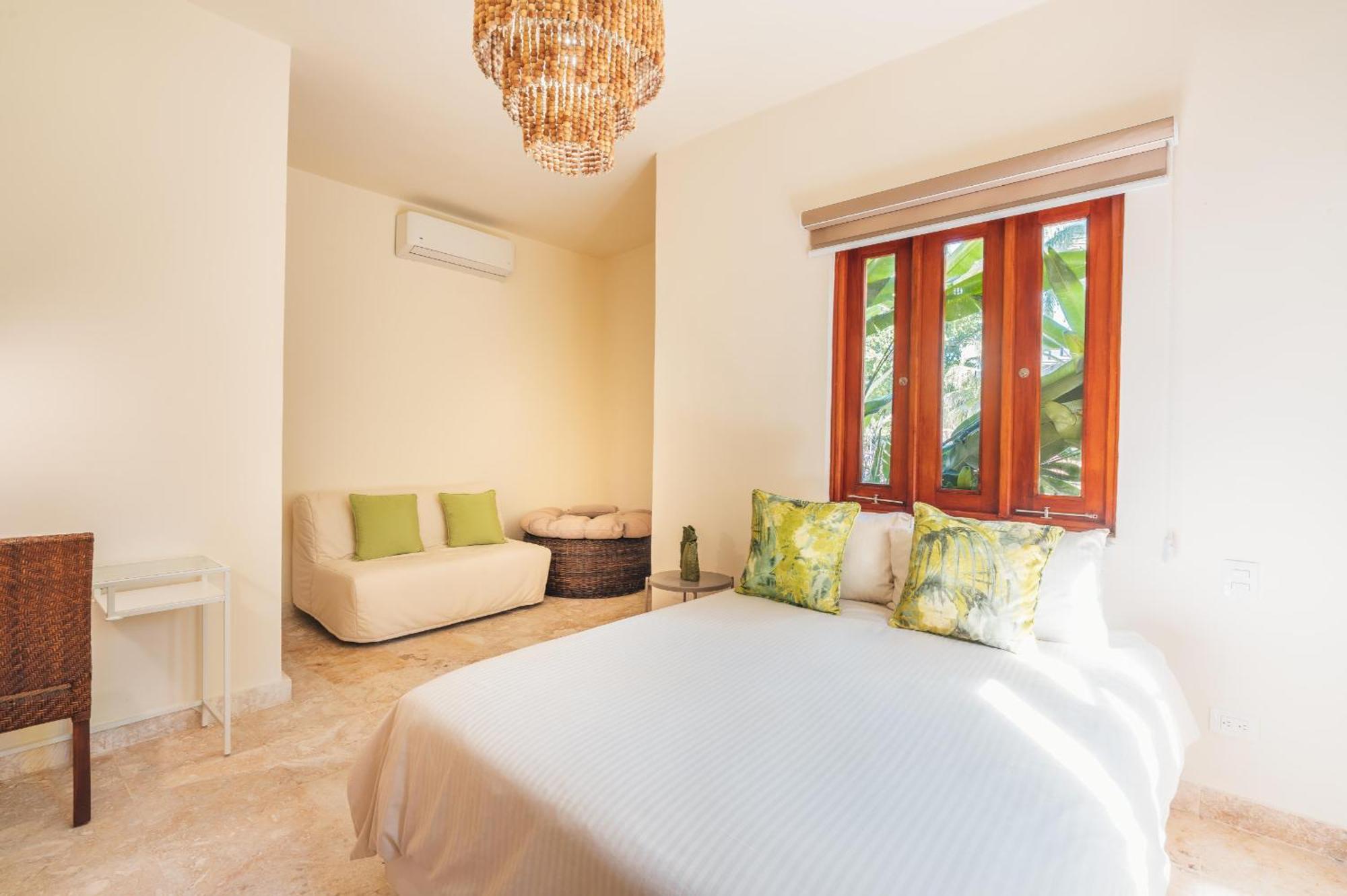 Spacious House At Village With Picuzzi Cb