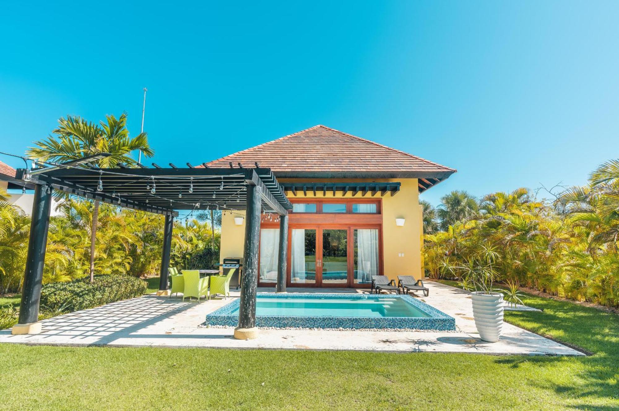 Fabulous With Private Pool Caa Сasa de vacaciones *