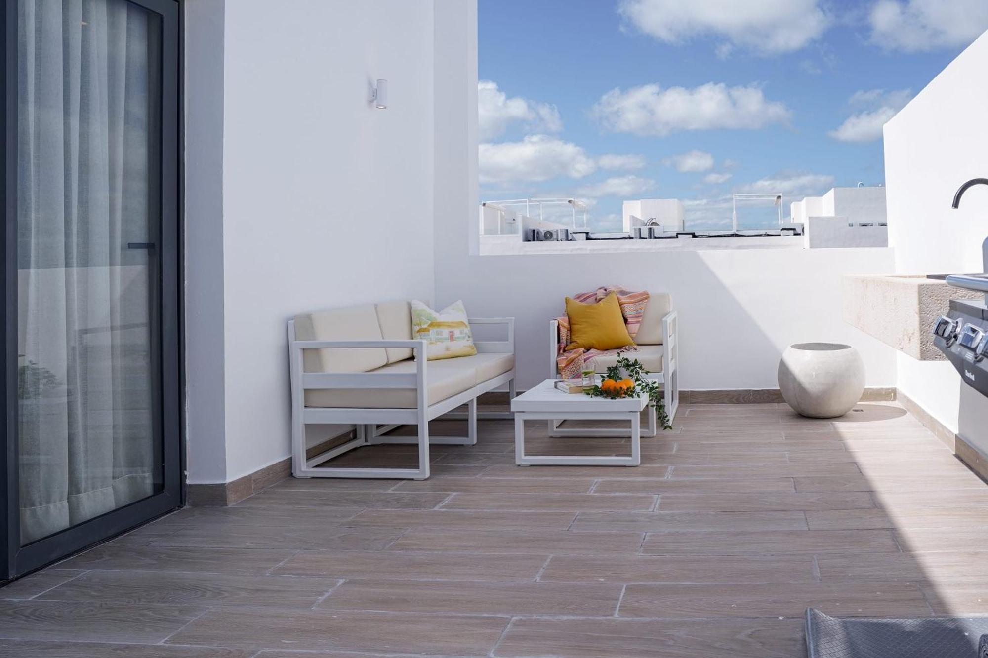 Fantastic New Penthouse W Rooftop Picuzzi Apartamento Punta Cana