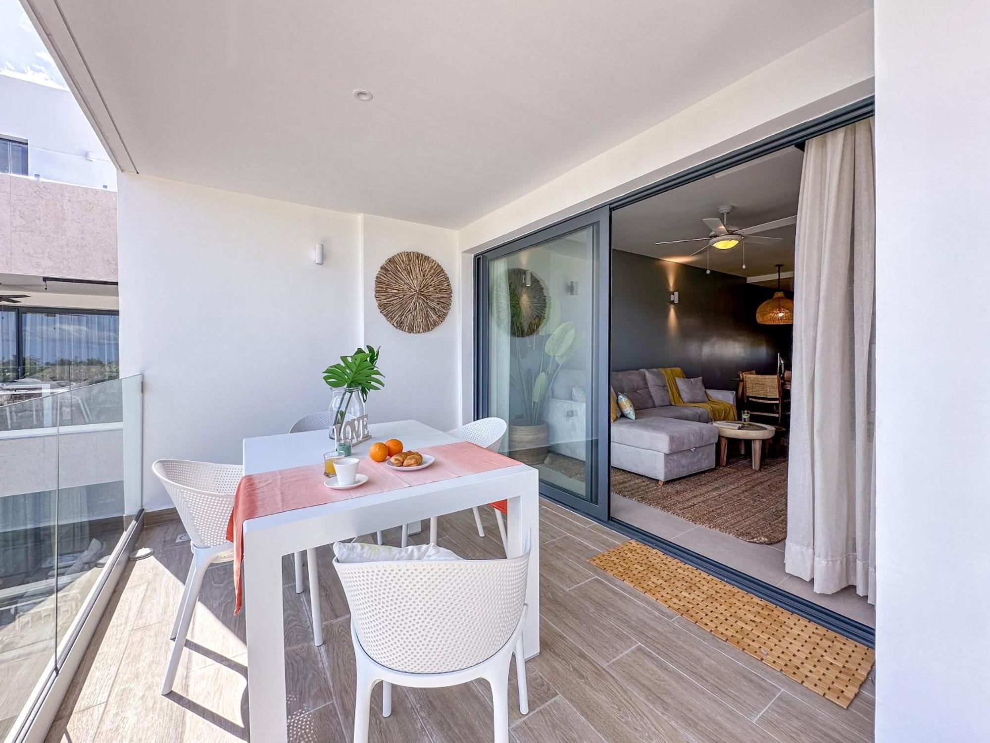 Fantastic New Penthouse W Rooftop Picuzzi * Punta Cana