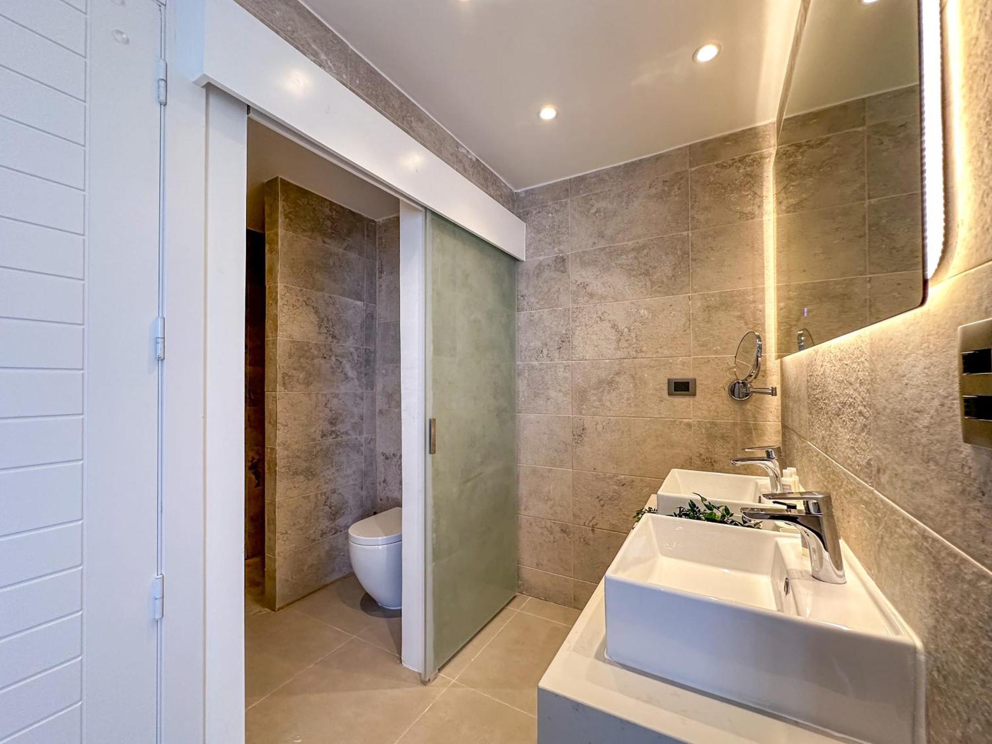 Fantastic New Penthouse W Rooftop Picuzzi Apartamento *