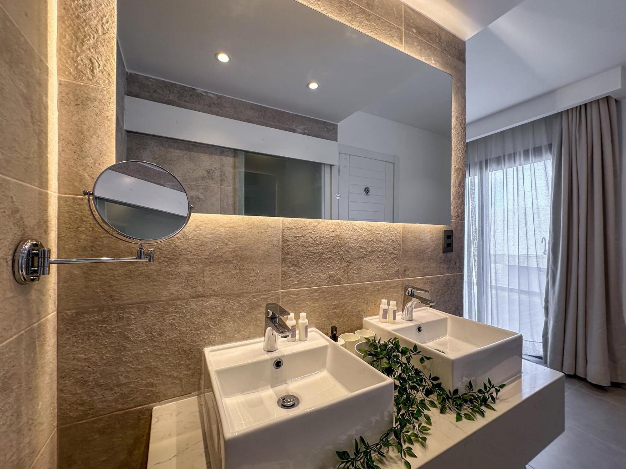 Fantastic New Penthouse W Rooftop Picuzzi Punta Cana