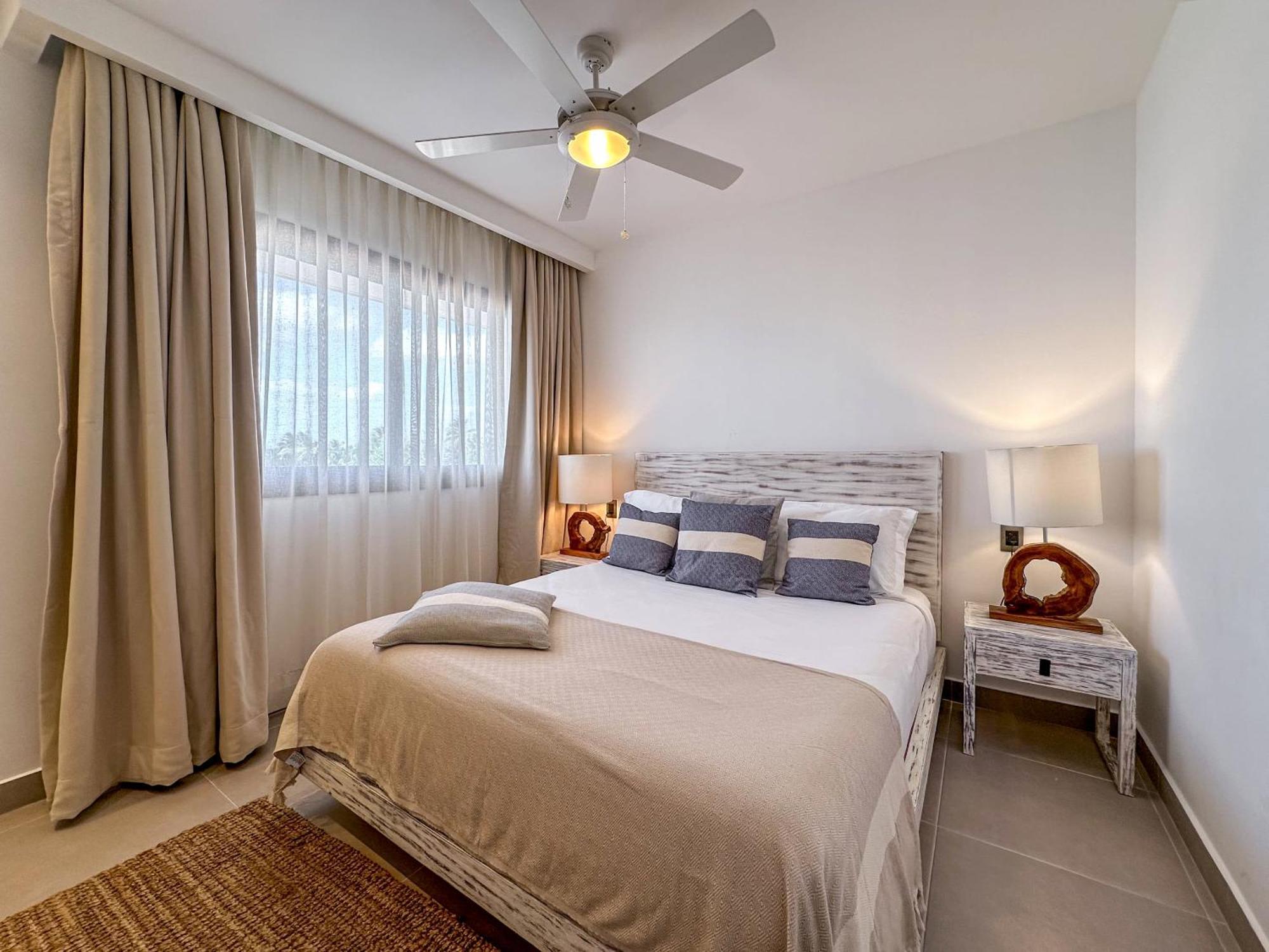 Fantastic New Penthouse W Rooftop Picuzzi Punta Cana
