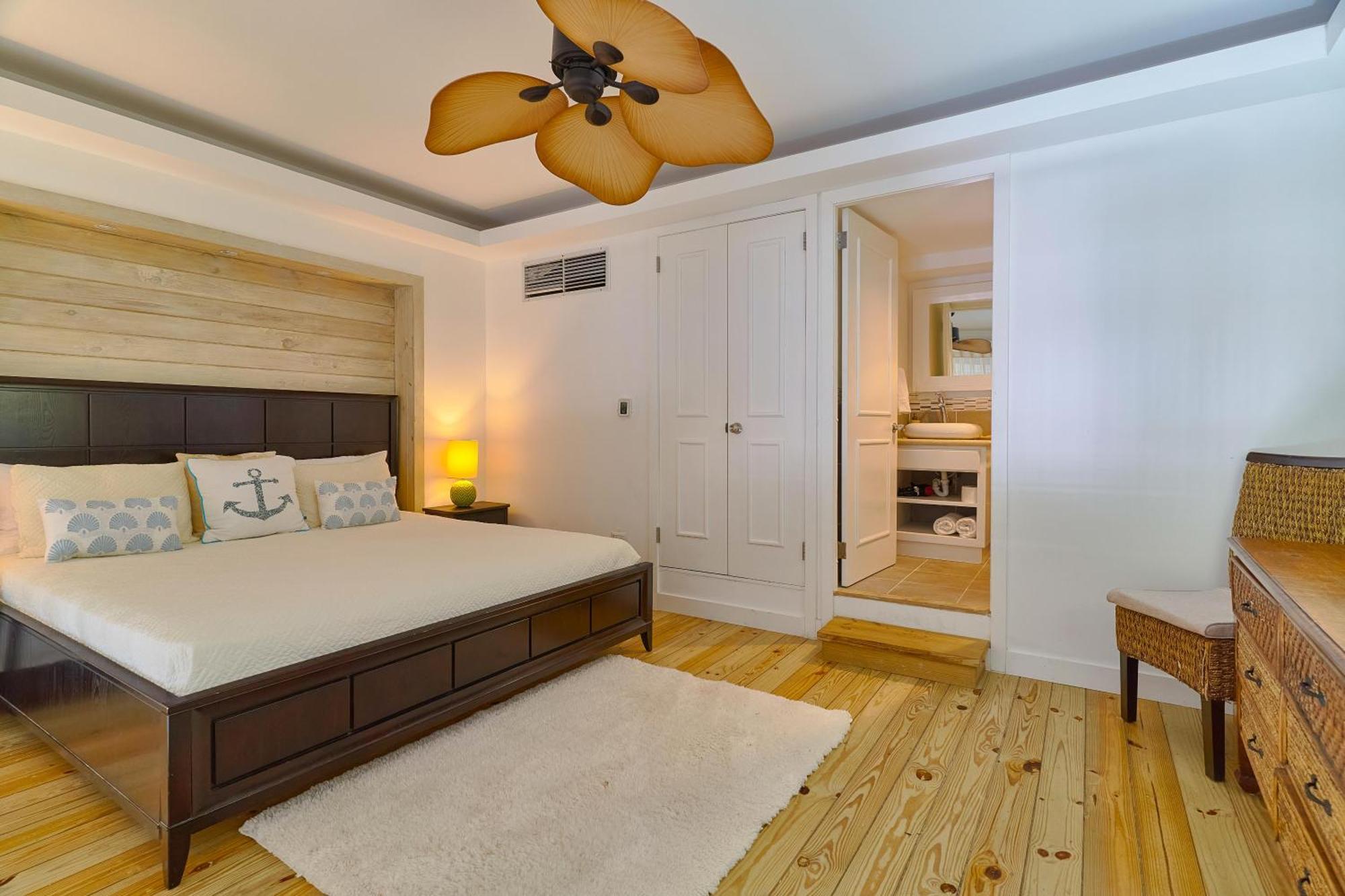 Stunning Beachfront Pent-house At Cap Cana, Punta Cana