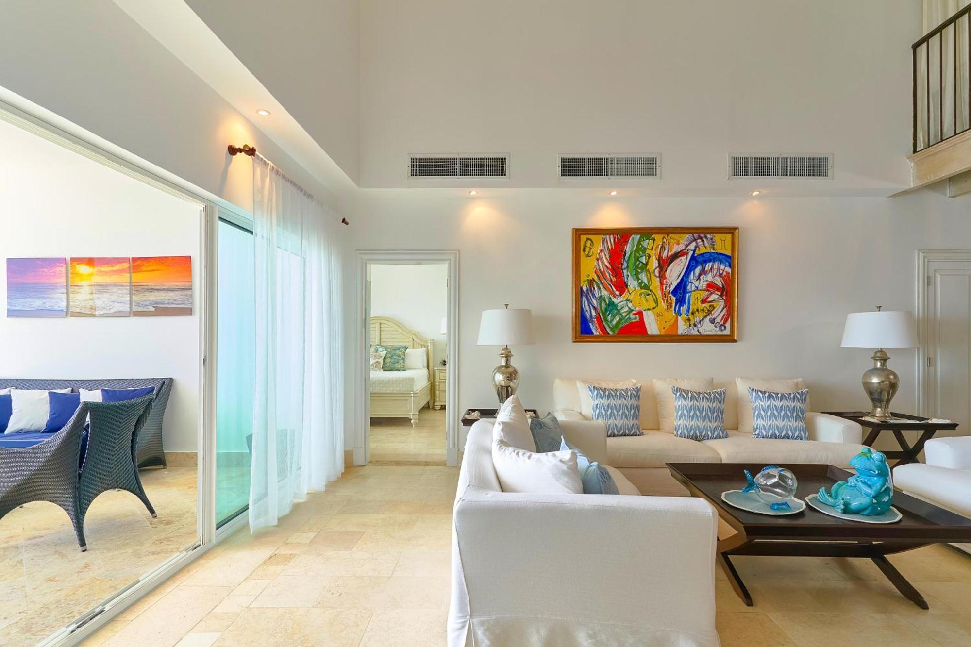 Stunning Beachfront Pent-house At Cap Cana, Apartamento