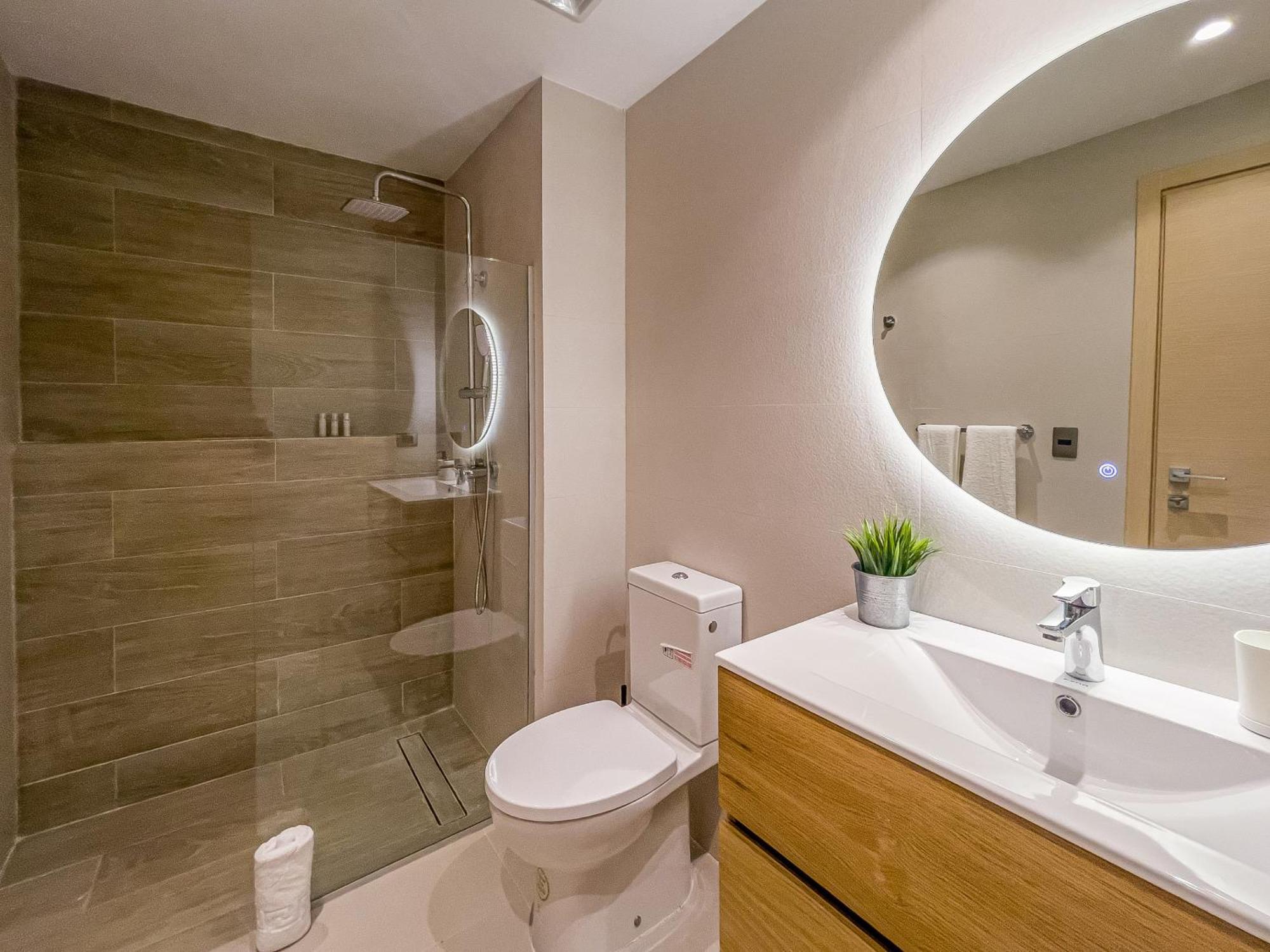 Apartamento Private Picuzzi In New Penthouse Corales, 404 *