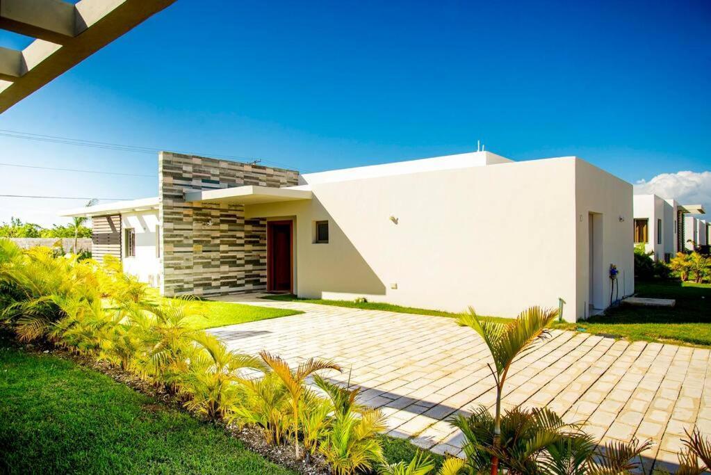 Beautiful Village 3 Bedrooms Furnished Pool Residencial Velero Punta Cana