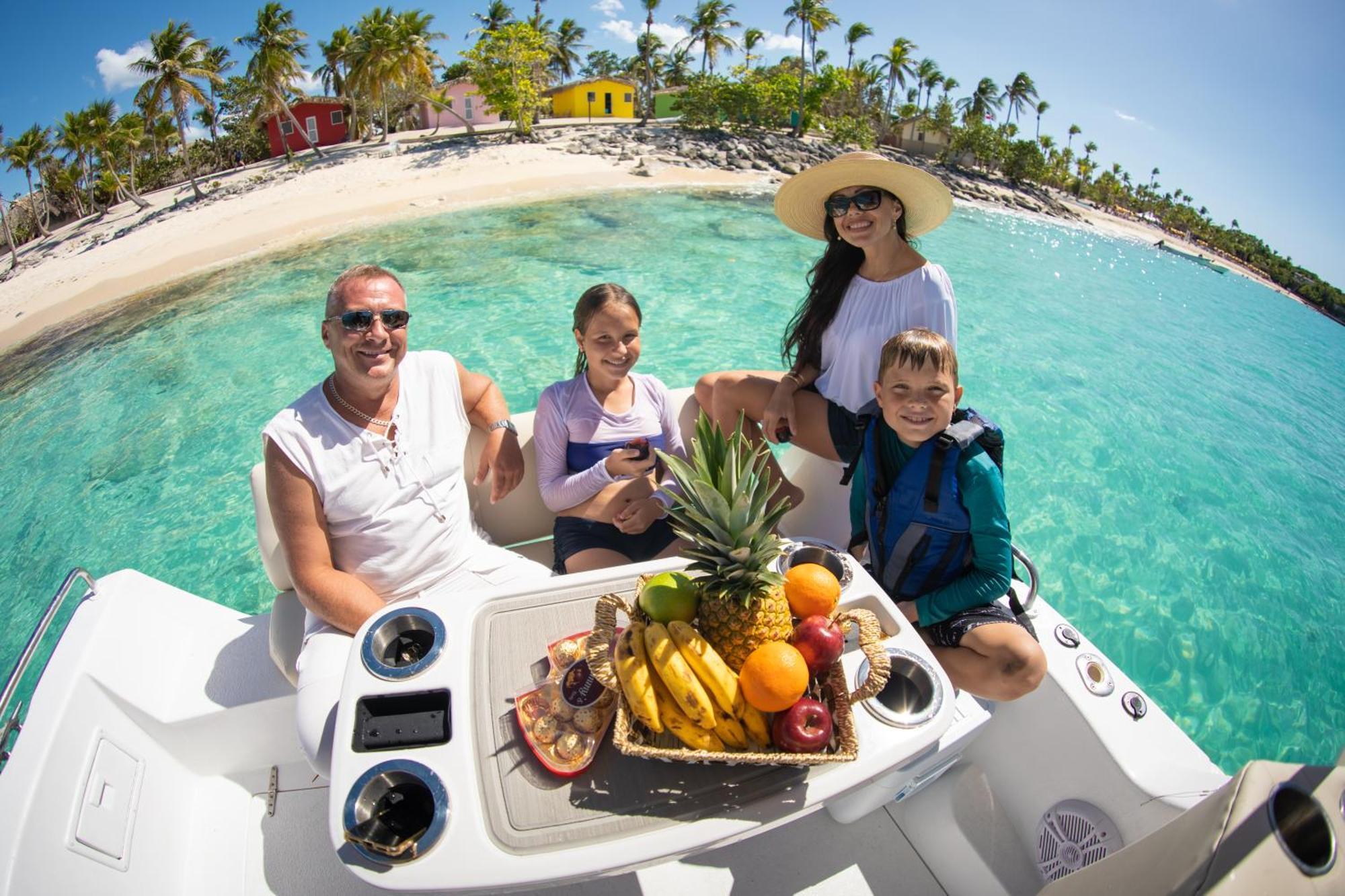 Snorkeling Boat Tour In