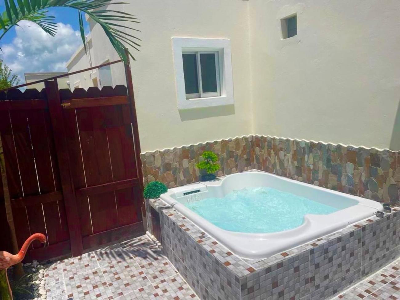 Reservez Votre Studio Avec Spa, Parking Prive & Cuisine A Ciudad Del Sol Apartamento Punta Cana