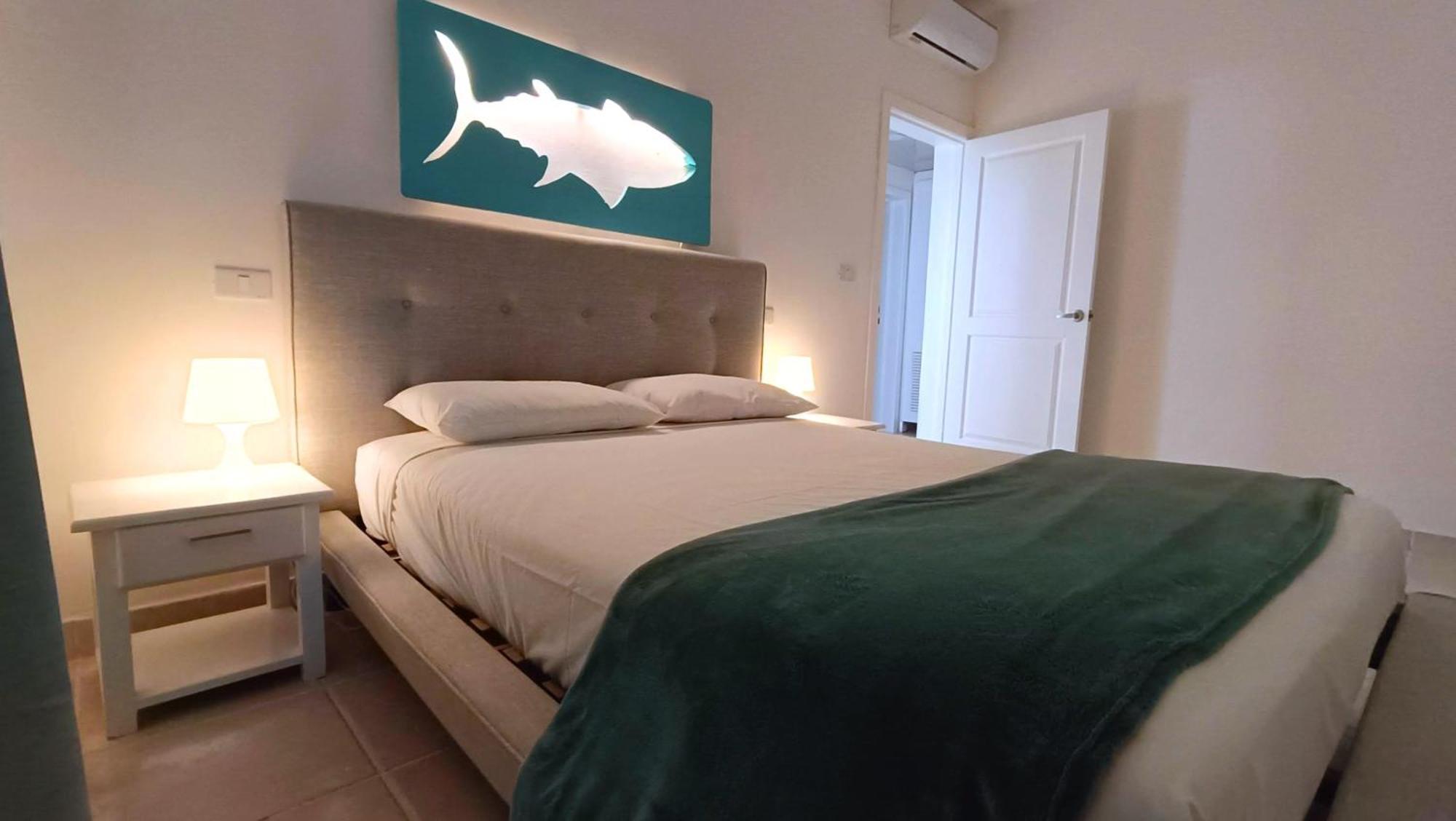 Flor Del Mar Beachfront Apartahotel