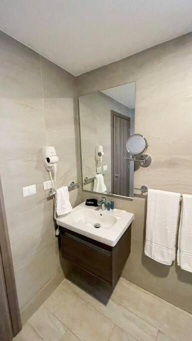Apartamento De 2 En Hard Rock Golf