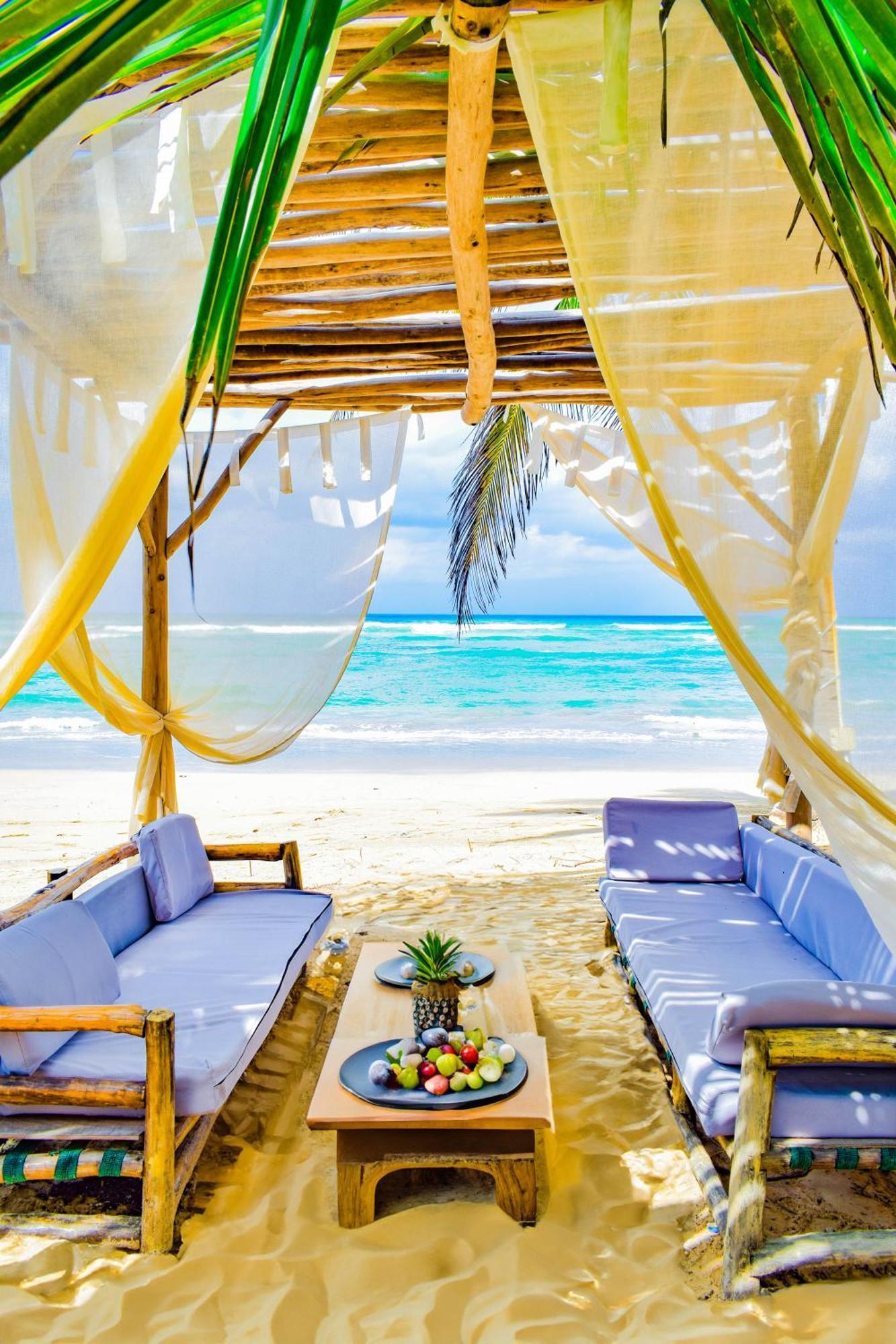 Playa Palmera Apartahotel