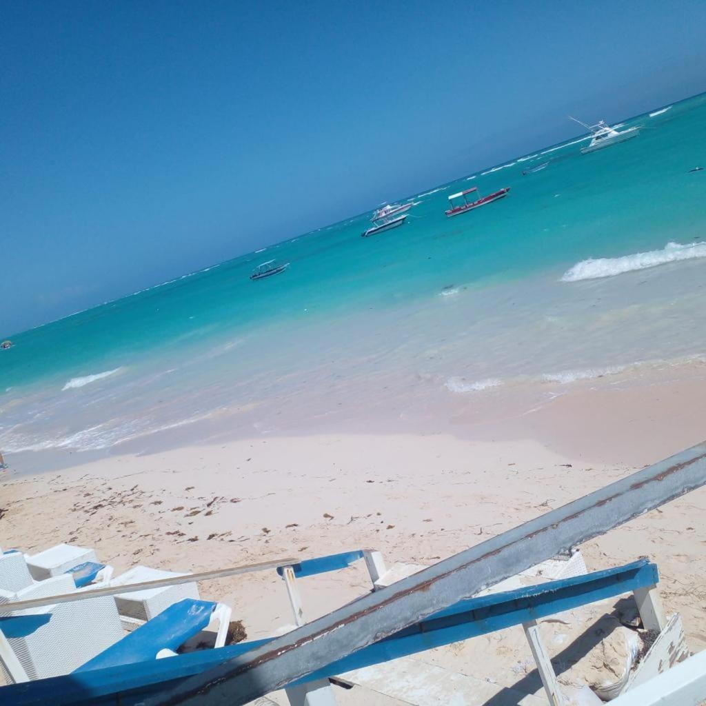 Beach Front Tgr And Hotel 3*