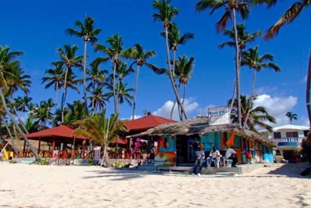 Papaya Bavaro Just Steps From The Beach.