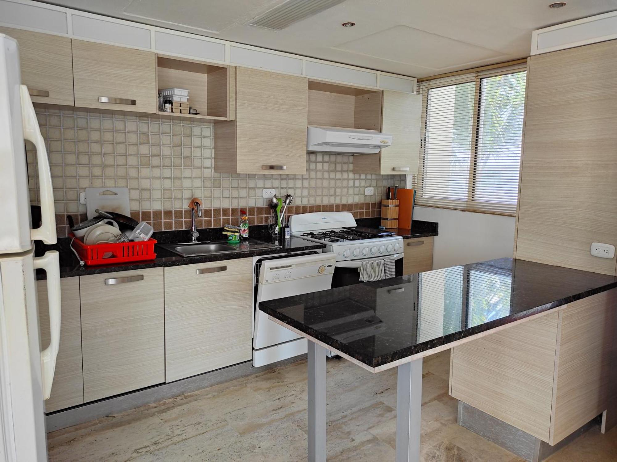 Apartamento Playa Turquesa Ocean Club, B301, *