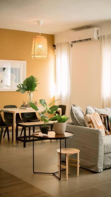 Apartment Relax In *