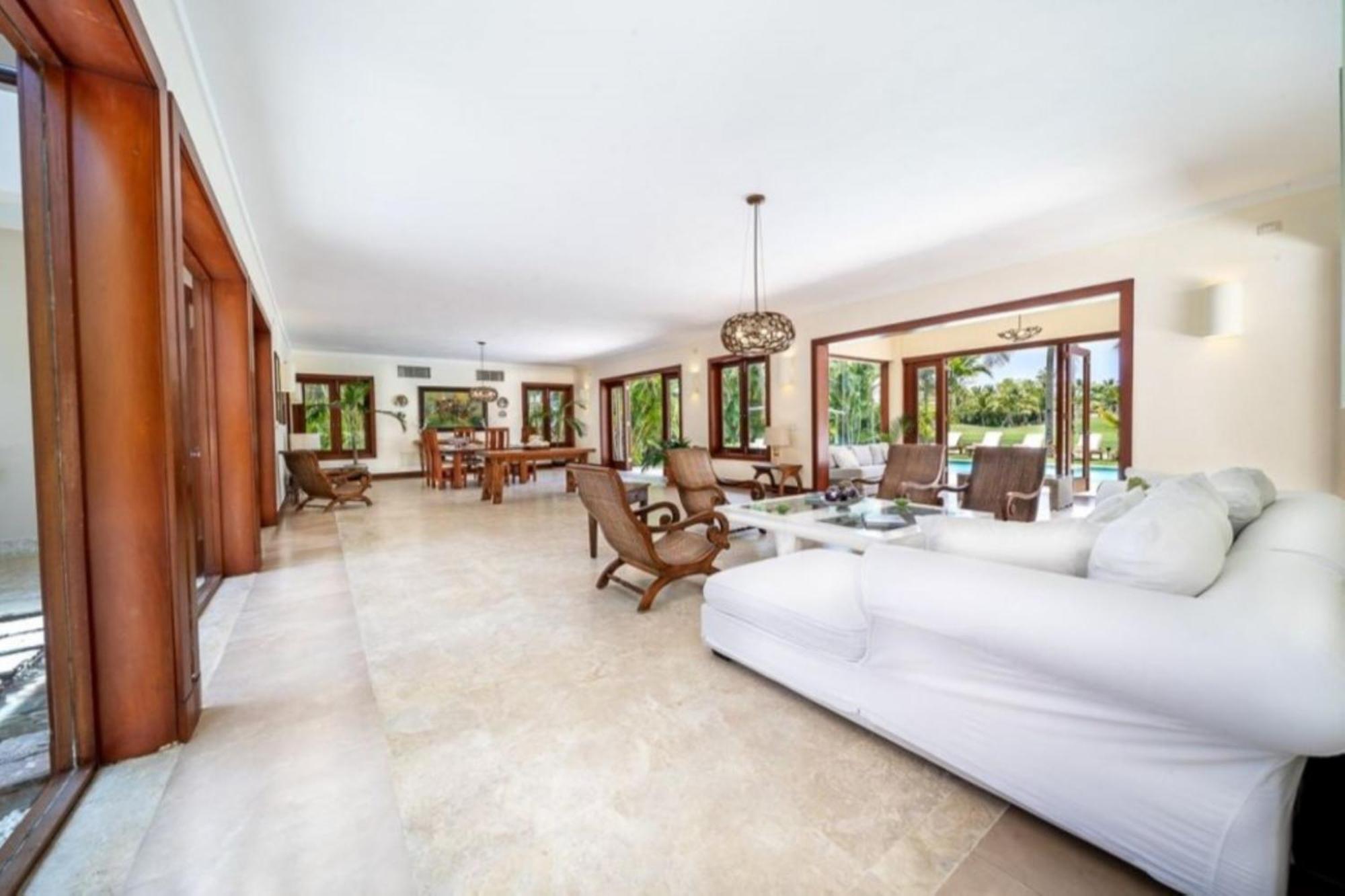 Imagine Being In The Middle Of Paradise With The Soft Sea Breeze Apartamento Punta Cana