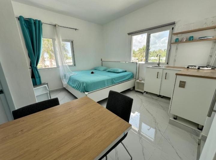 Mariposa Guest house *