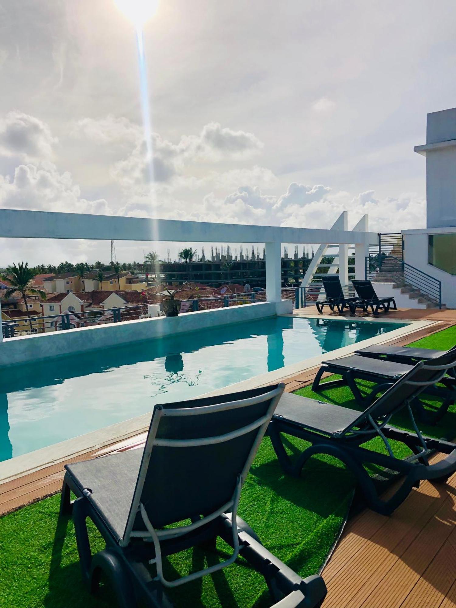 Ducassi Rooftop Pool Beach Club And Spa Apartamento