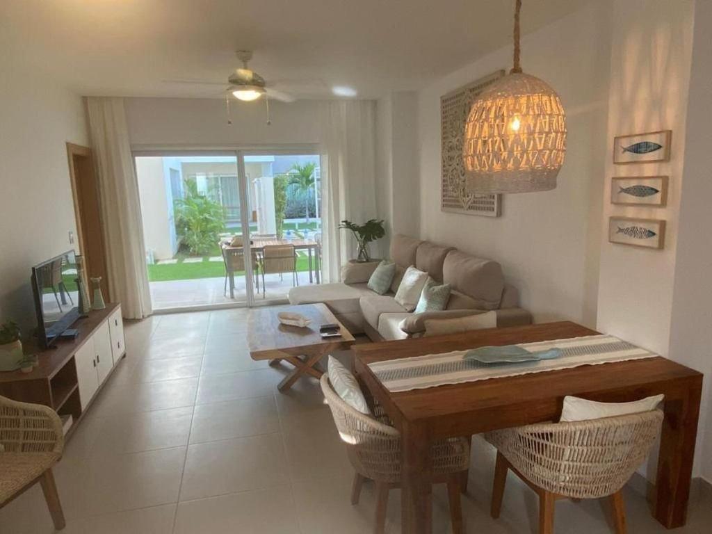 Garden Ground Floor Condo, D1 Apartamento