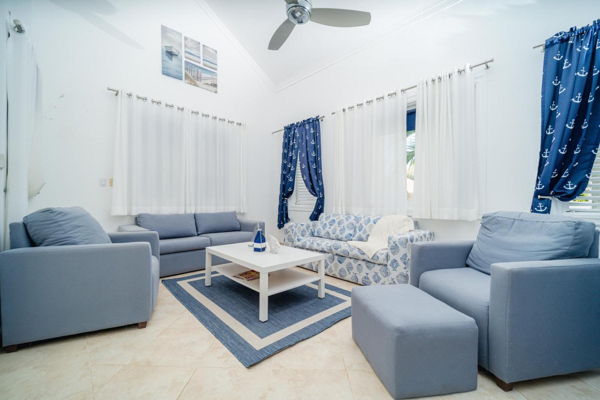 A Guest Dream Blue Village Villa