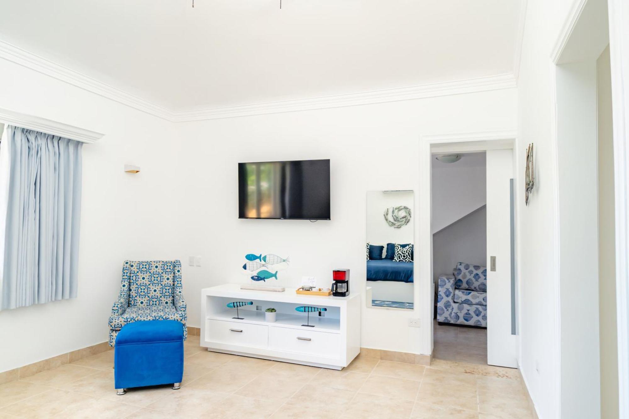 A Guest Dream Blue Village Villa