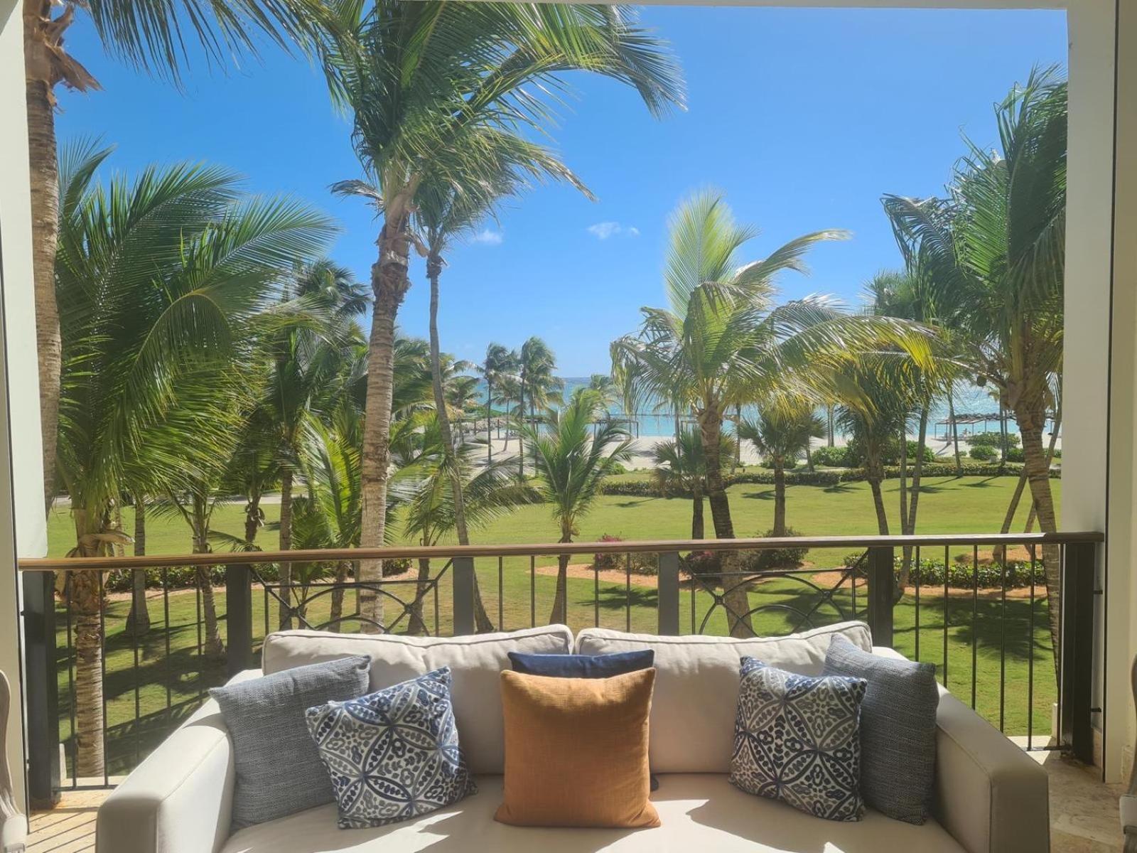 Aqm Beachfront Paradise! 3bdr At Api Beach, Cap Cana Punta Cana