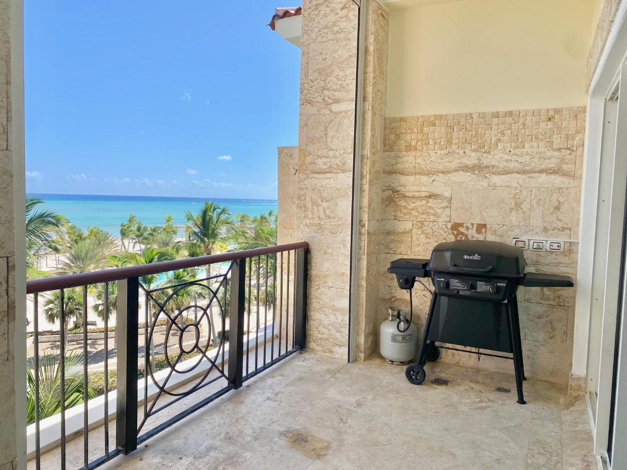 Beautiful Beachfront Penthouse At Cap Cana Apartamento Punta Cana