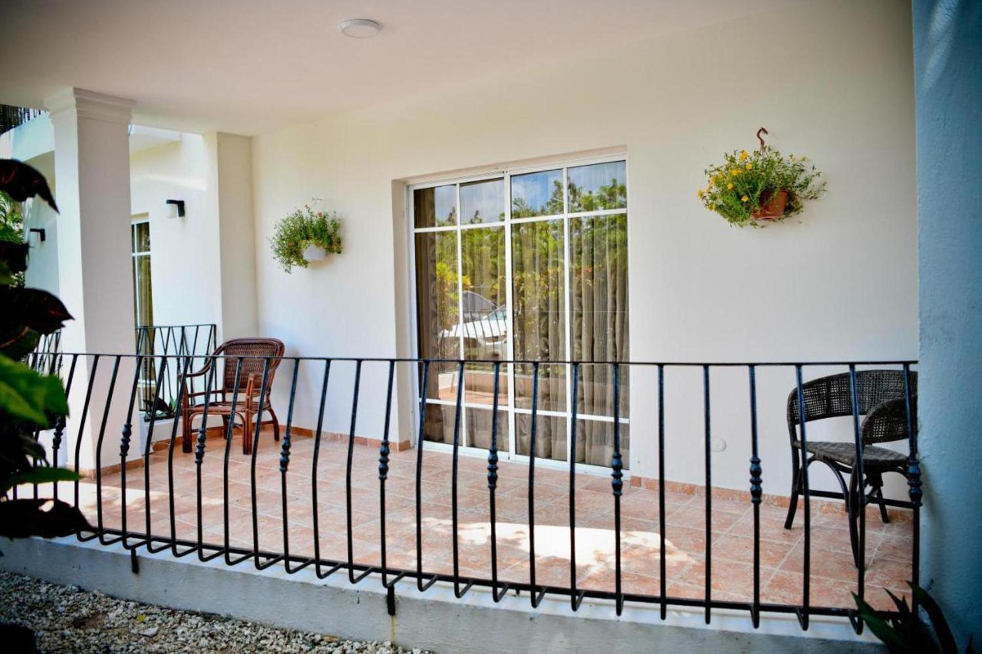 - - Sleeps 4 - Pool - Hot Tub Punta Cana