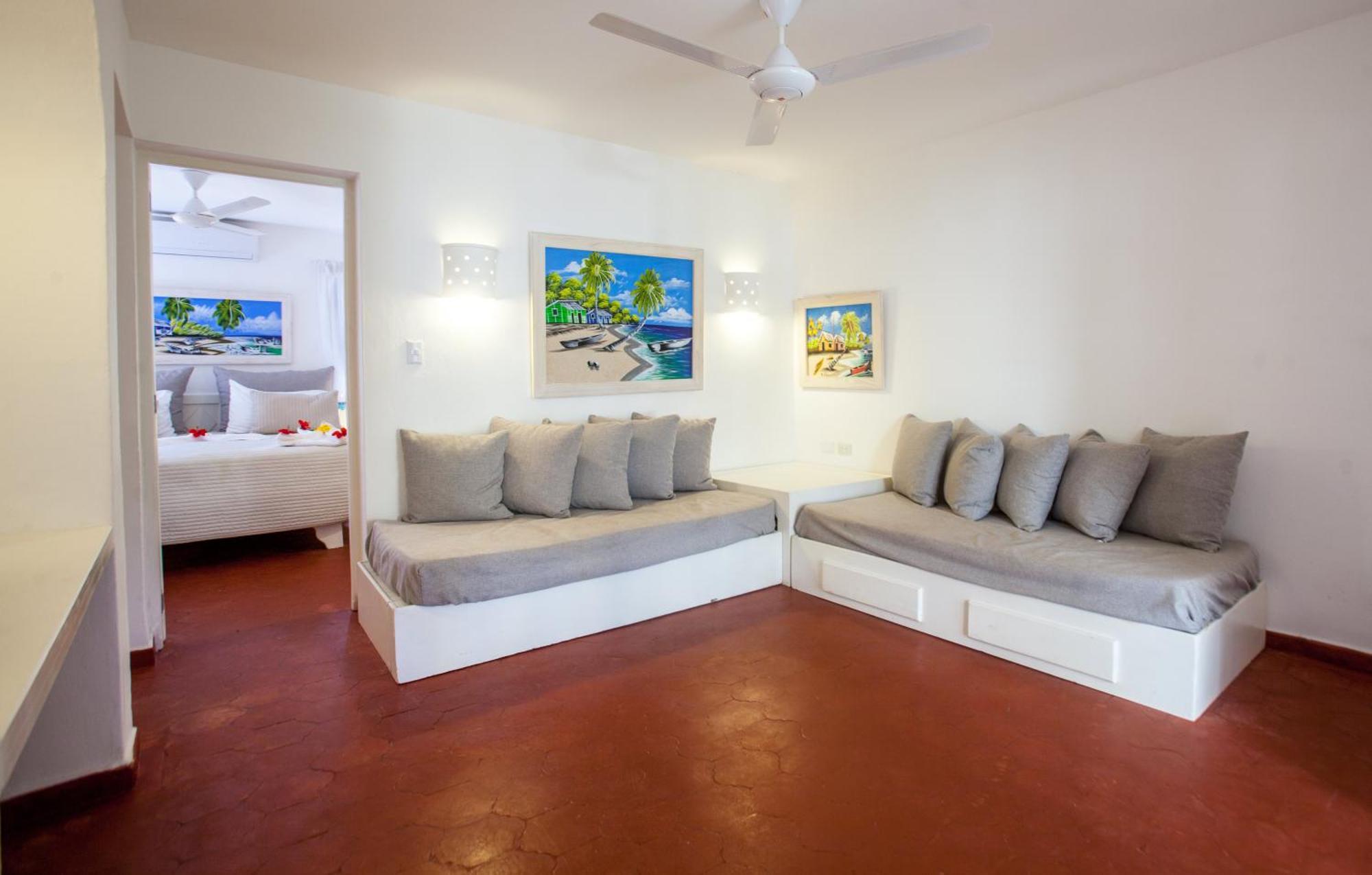 Corales Village - The Original 3*