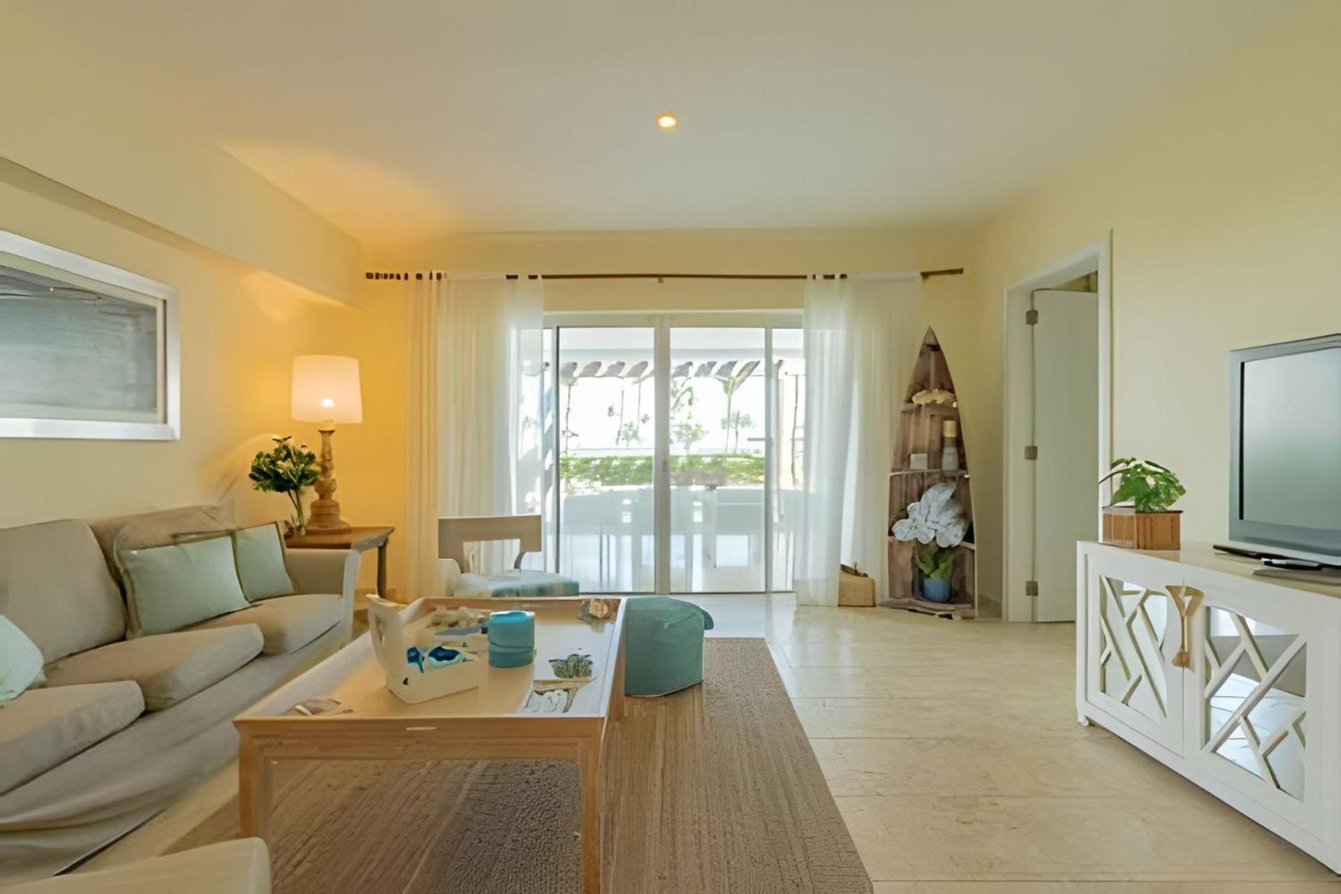 Punta Palmera Front 3b Cap Cana *