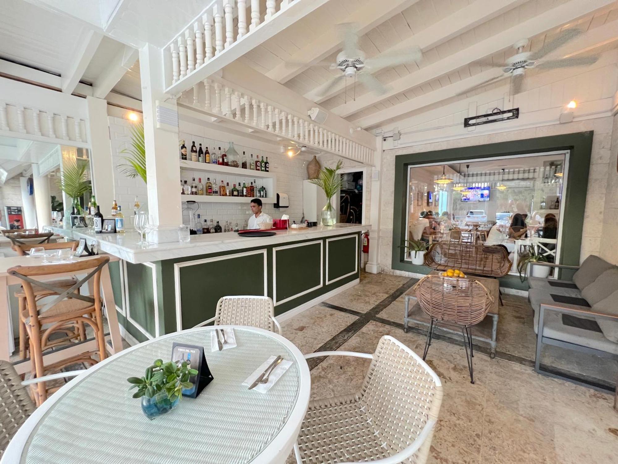 Vacation With Rooftop Pool, Beach Club, Spa, Restaurants - Playa Los Corales Punta Cana