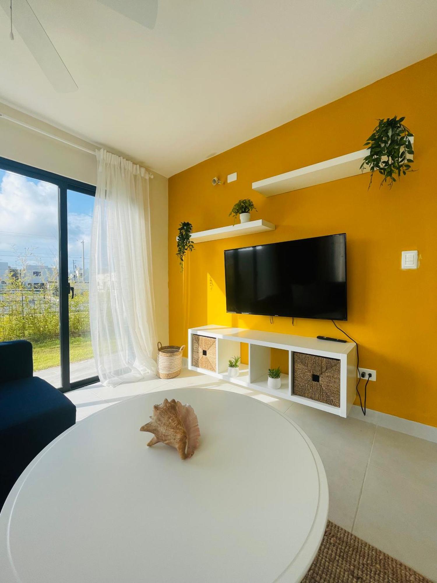Villa Adon *