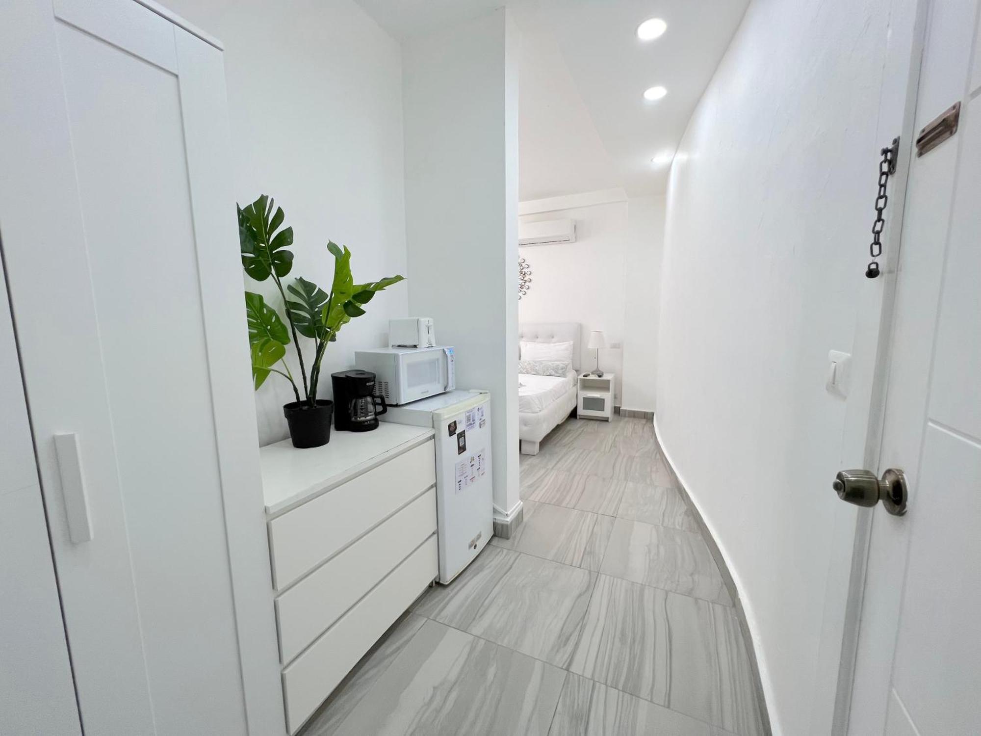 Vacation With Rooftop Pool, Beach Club, Spa, Restaurants - Playa Los Corales Punta Cana