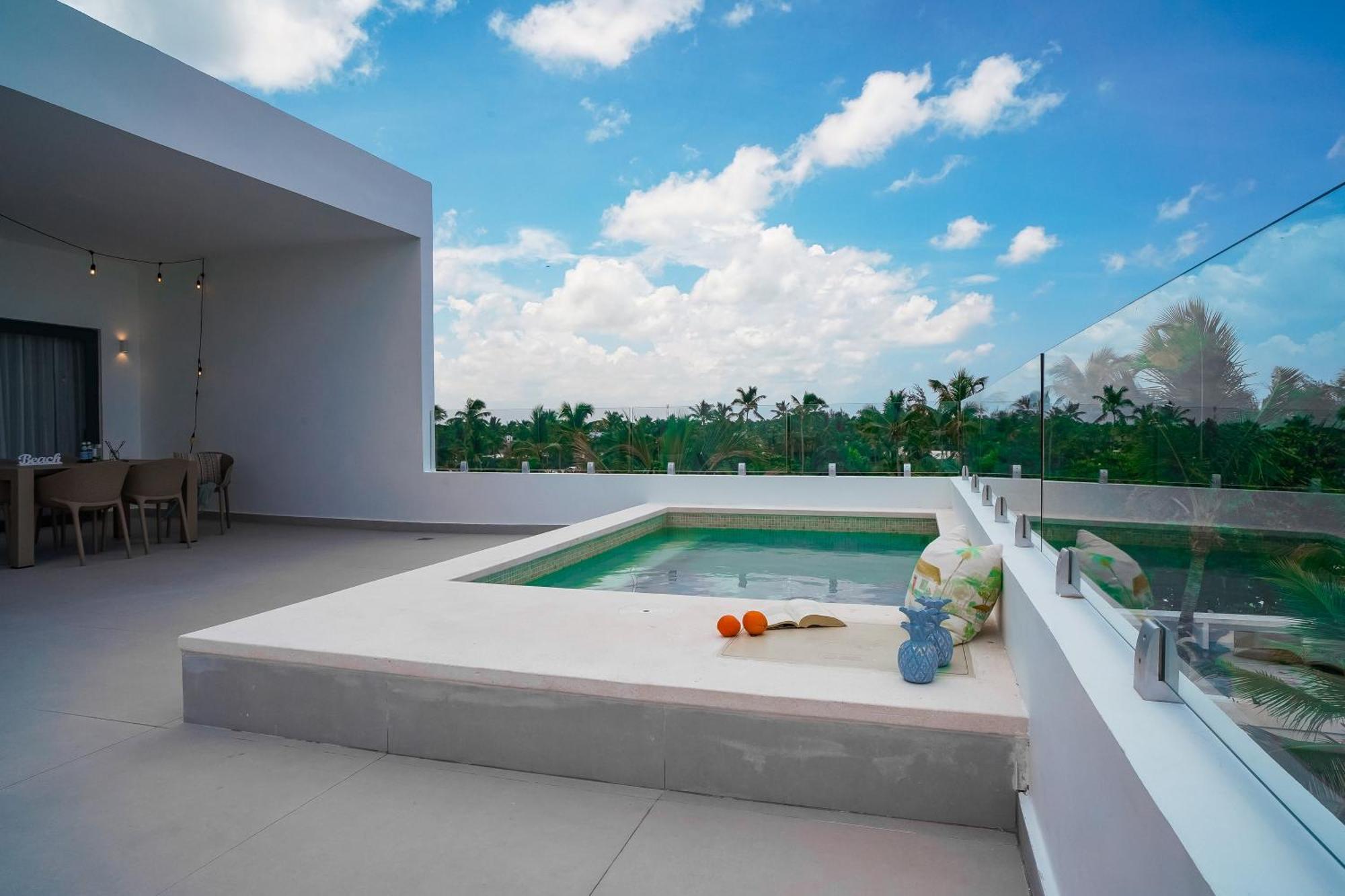 Spectacular Penthouse With Ocean Views Apartamento