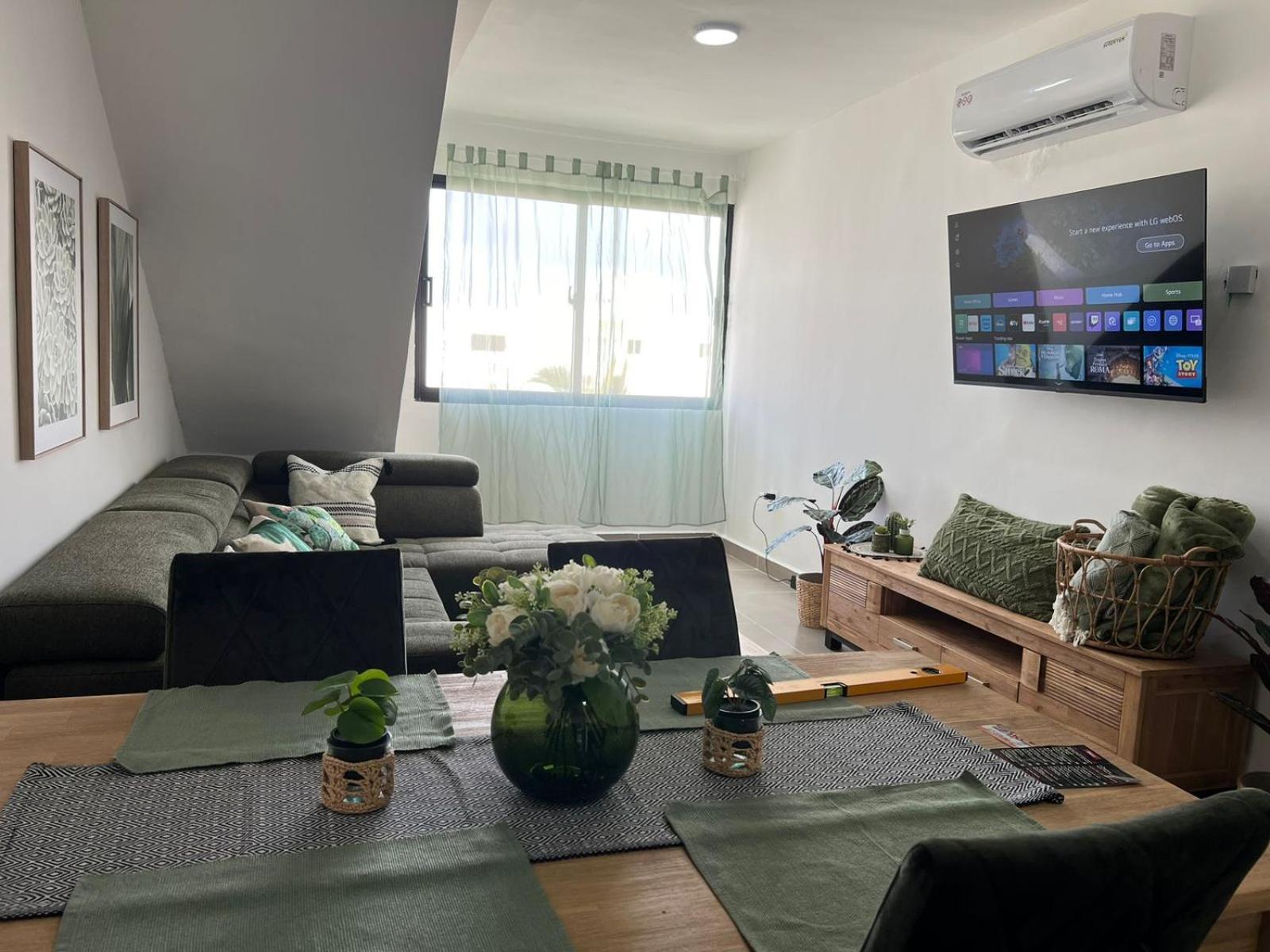 A Solo 13 Minutos Caminando A Playa, 2 Niveles De 1 Con Jacuzzy Privado Apartamento Punta Cana