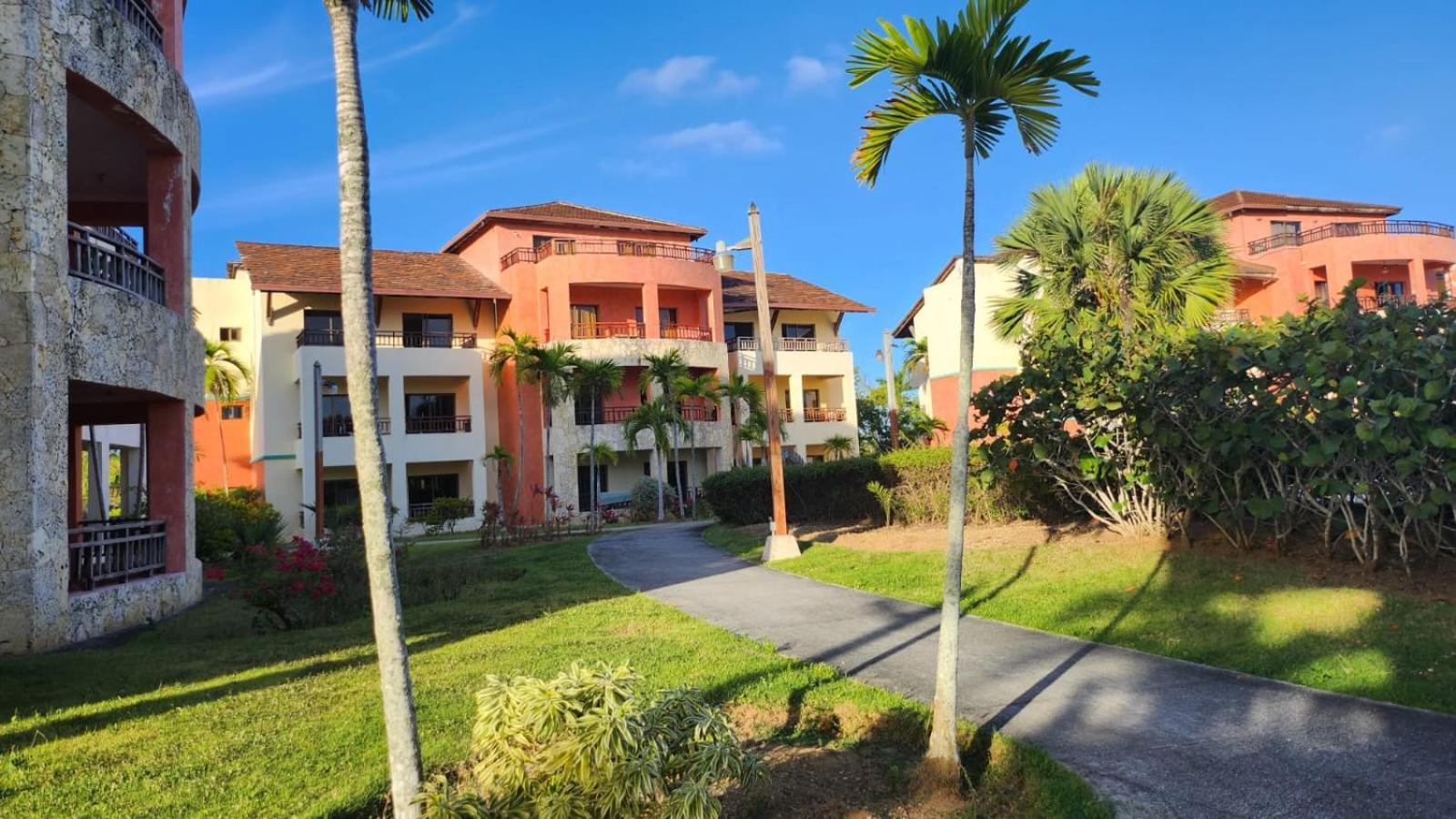 Essential Life Con Playa Y Piscina Punta Cana